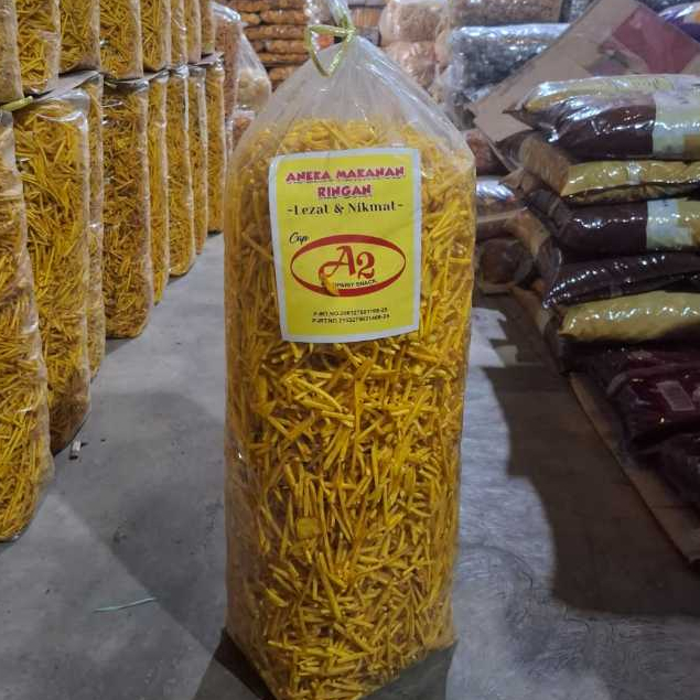 

Stik Setik Talas Keripik Talas Snack Camilan Gurih Cemilan Jajanan Viral Kekinian Kriuk Kuning