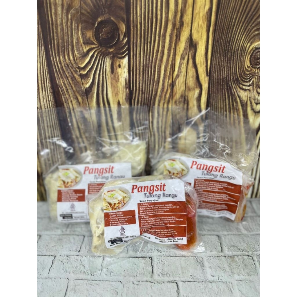 

Pangsit Kuah Tulang Rangu