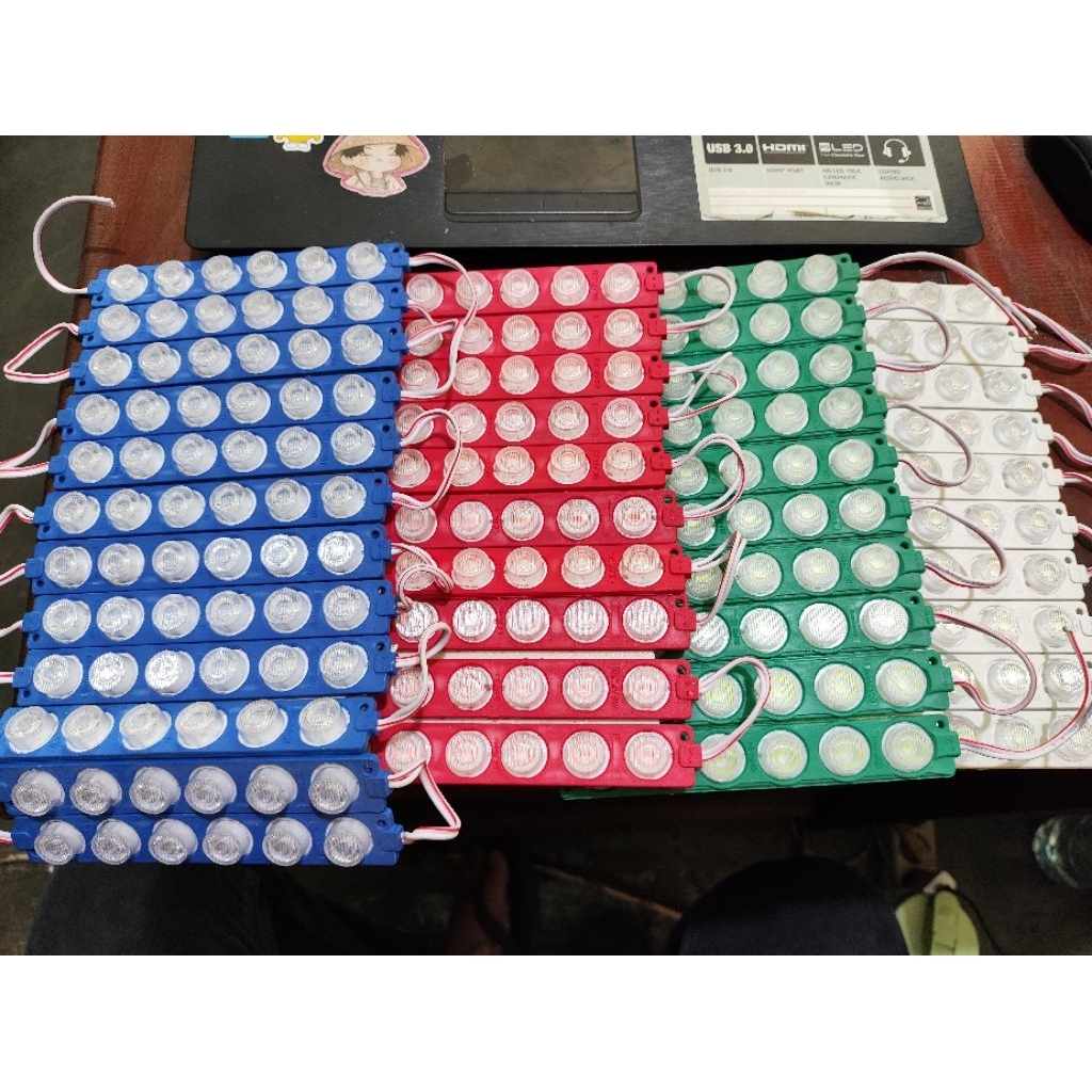 LAMPU BAK/BOX LED 6 MATA 12V