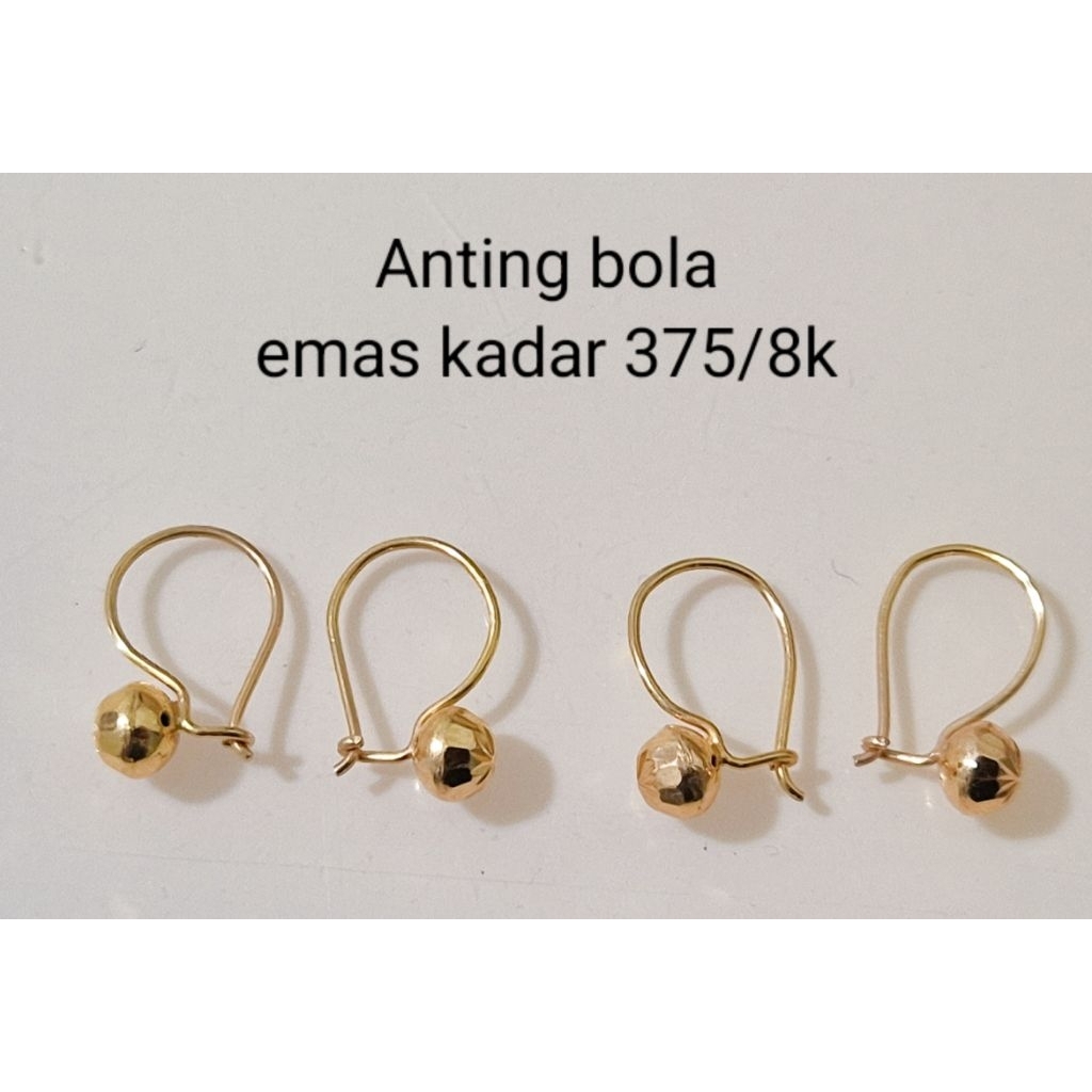 Anting emas mrican bola kadar 375/8K (sepasang)