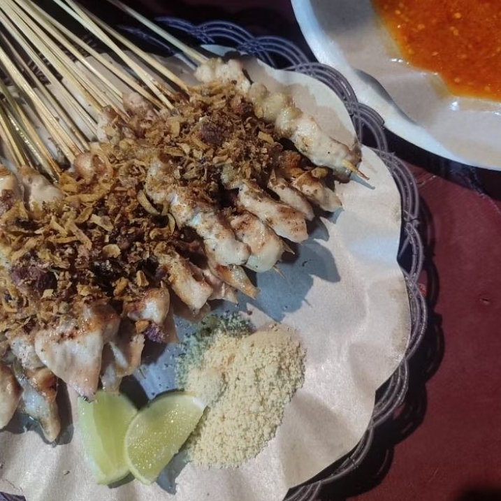 

sate taichan blok m