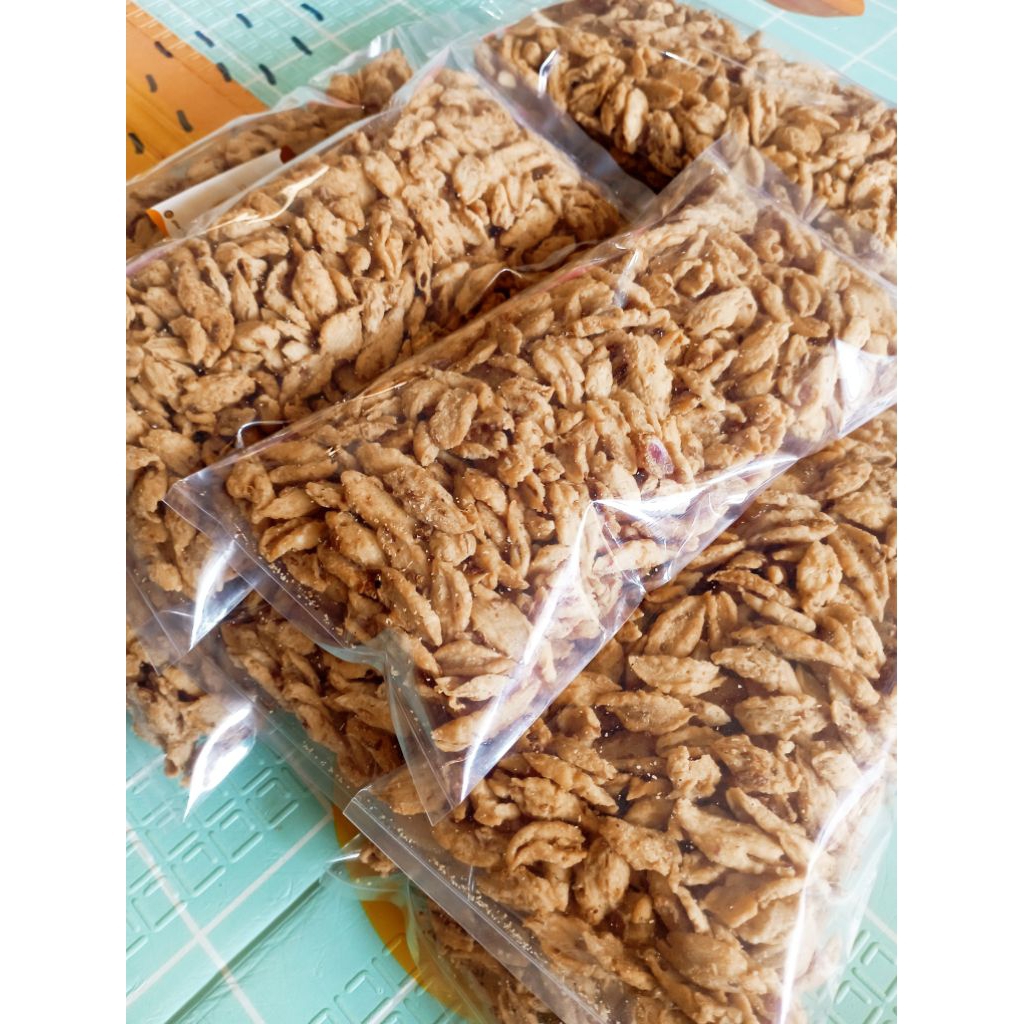 

1 kg kue bawang khas padang home made terlaris