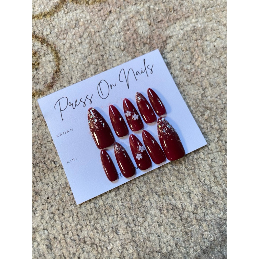 Press on Nails  maroon/ fake nails