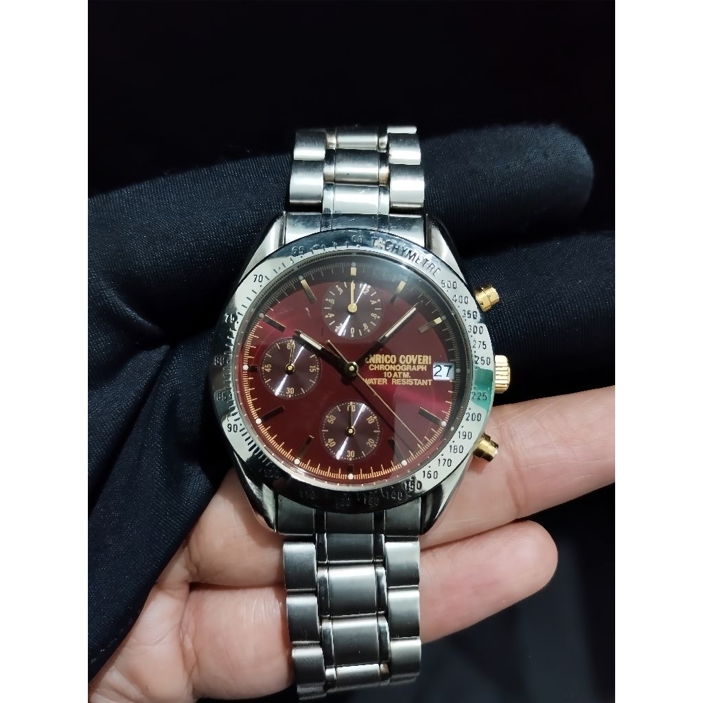 Enrico Coveri Chronograph Burgundy Dial – Stainless Steel | 10 ATM