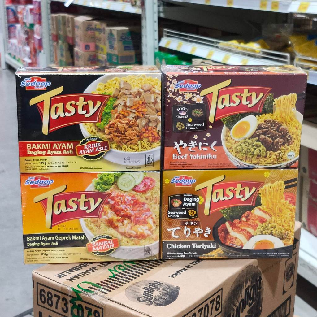 

Bakmi TASTY rasa Ayam Geprek Matah / Bakmi Ayam / Beef Yakiniku / Chicken Teriyaki 1karton isi 12pcs Mie Sedaap