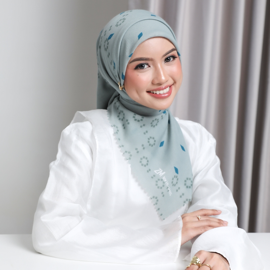 [BUY 3 125k] ZM Zaskia Mecca - Scarf Hijab Motif Kerudung Segi Empat - Jelita Indonesia