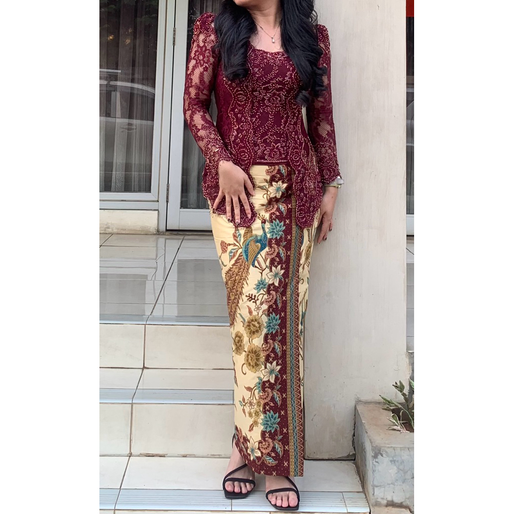 Kebaya Semi Payet Wisuda/Acara/Tunangan