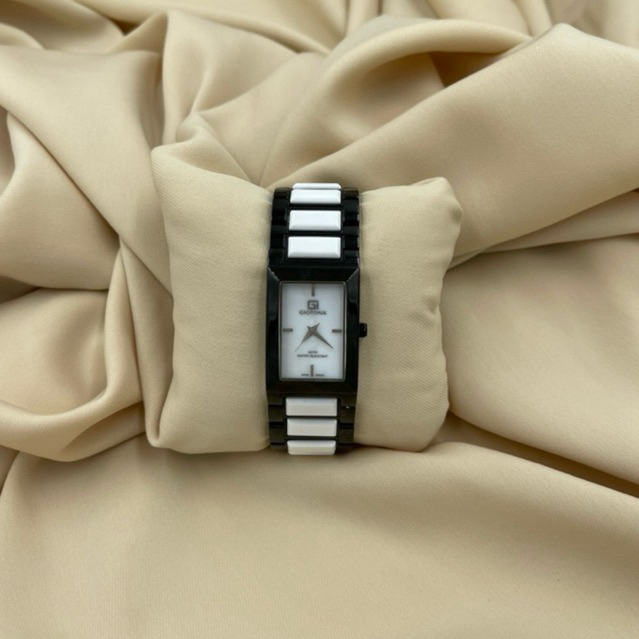 Jam Tangan Giotona Wanita GT7206