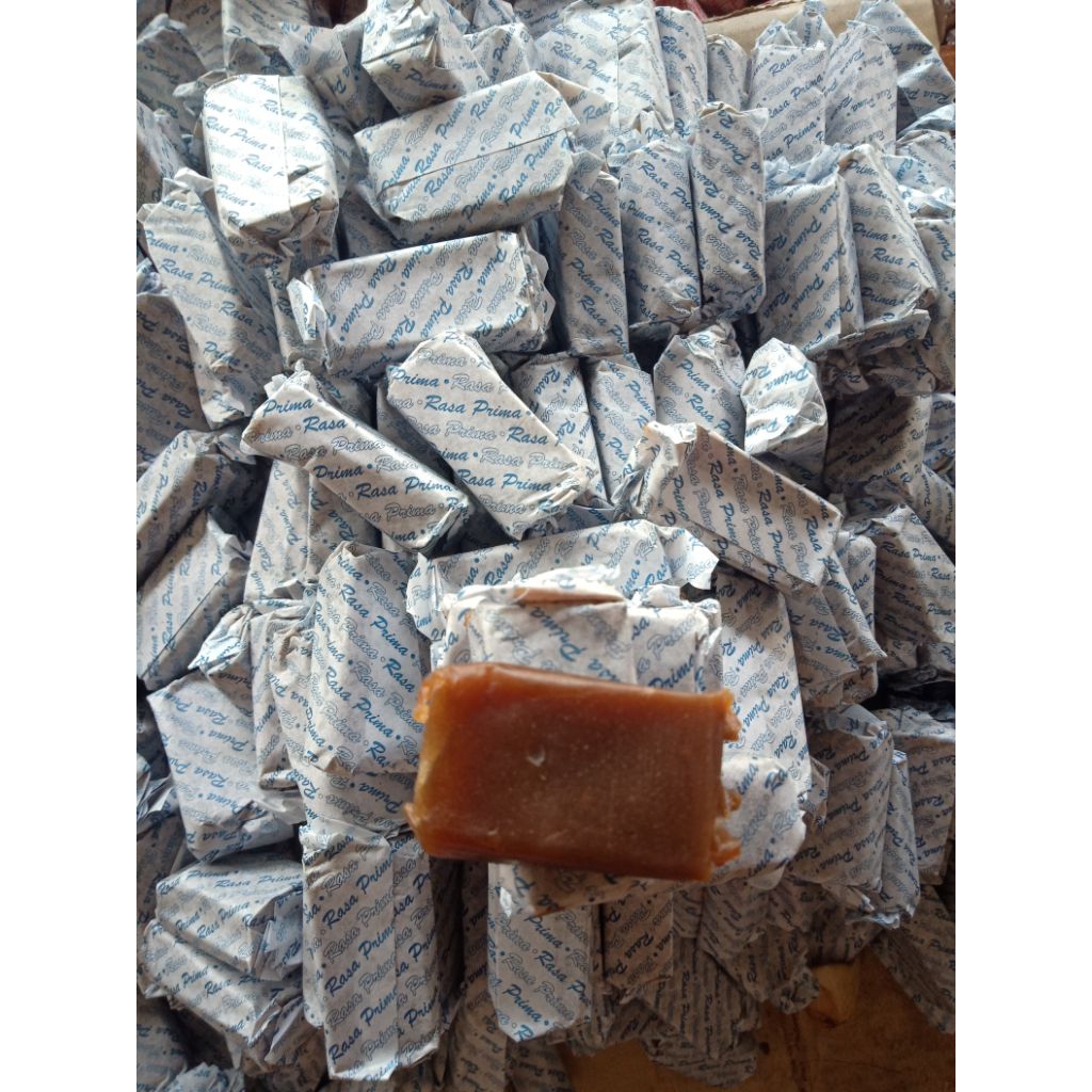 

promo Dodol picnic prima rasa coklat susu kekinian 1kg juaranya Dodol khas Garut yang legendaris