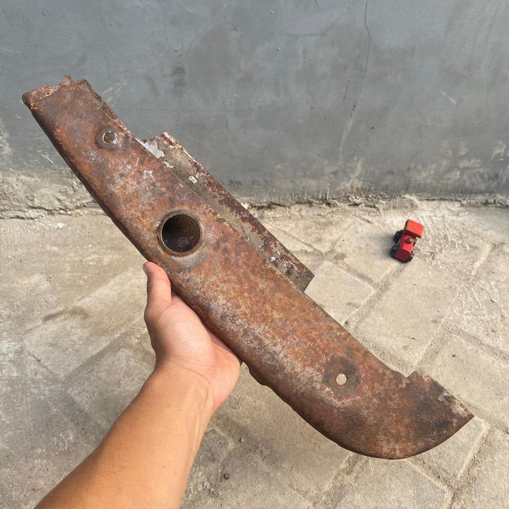 tutup rantai katengkas honda c70 mk2 original bagian bawah