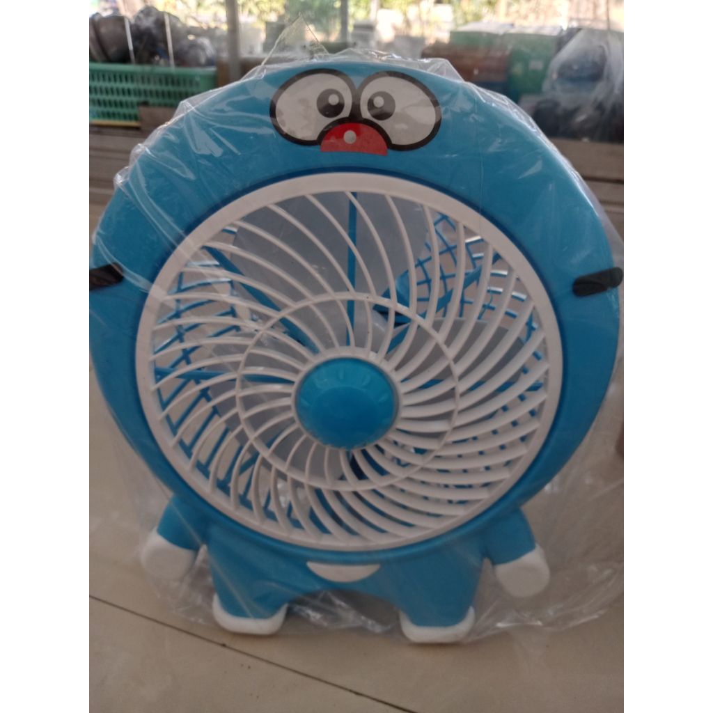 Kipas Angin Karakter Kipas Angin Meja Doraemon Minion