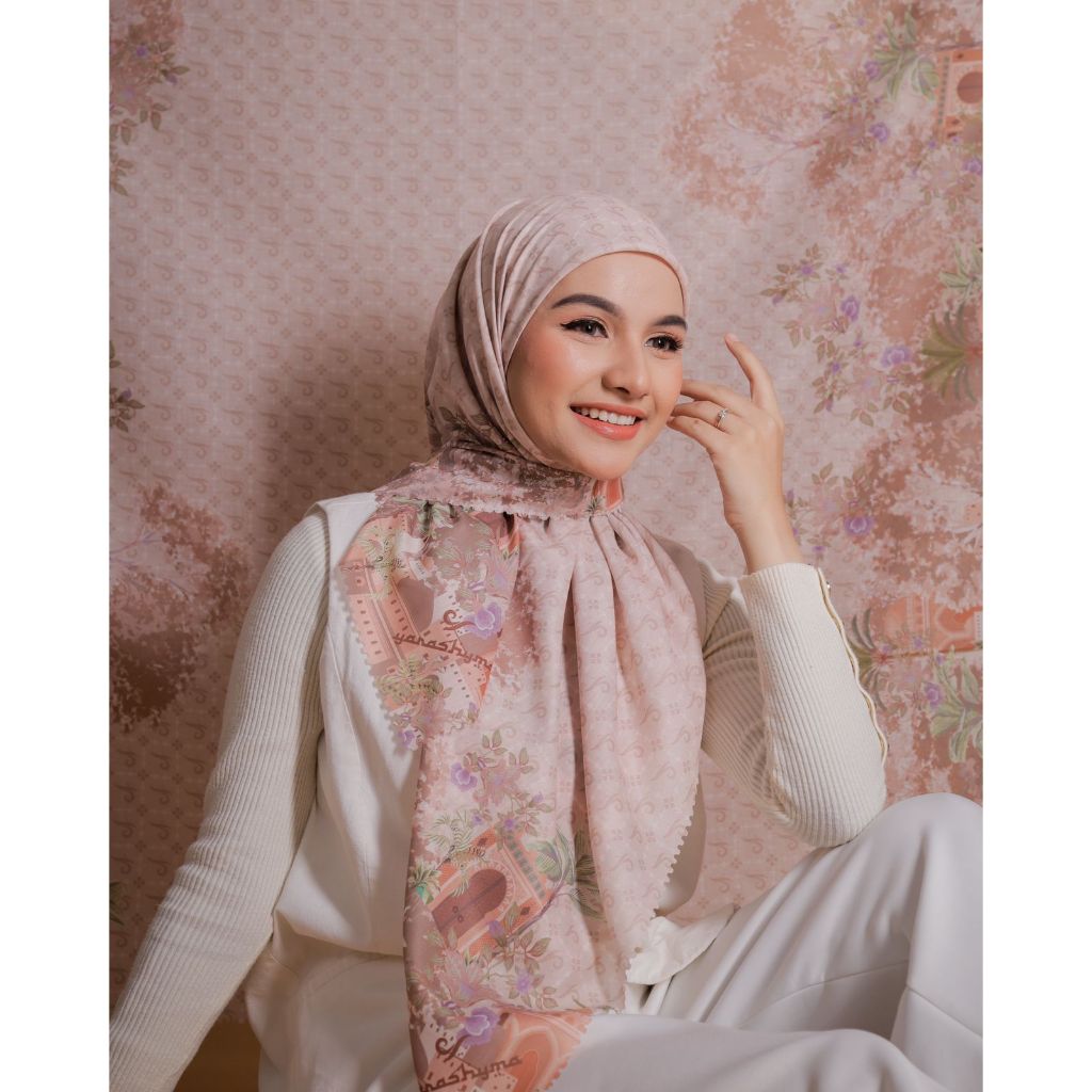 Hanum Series Yarashyma Scarf