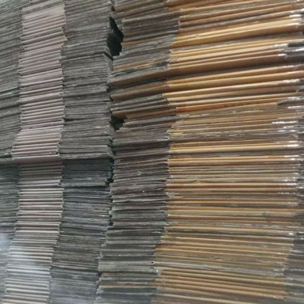 

Kardus Bekas Berbagai Ukuran