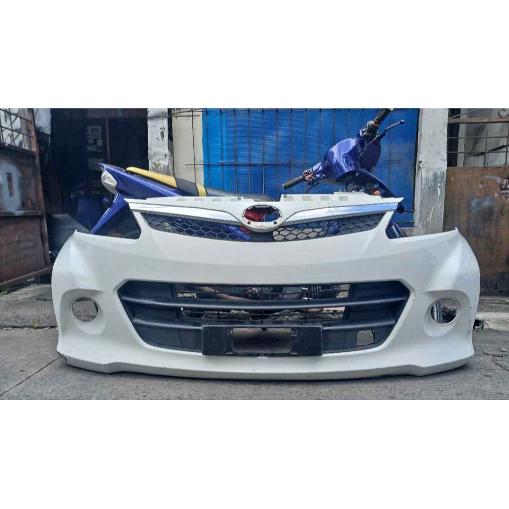 bumper avanza veloz 2012 2013 set depan