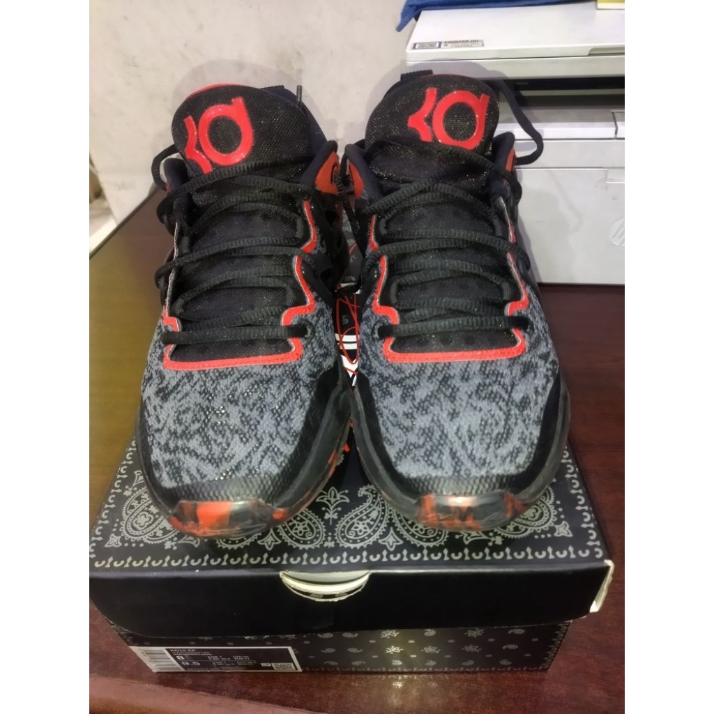 sepatu basket Kevin Durant autentik