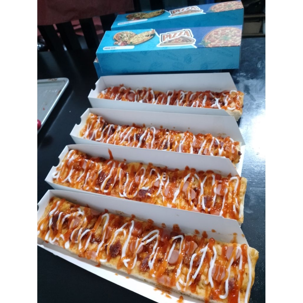 

Pizza Panjang (Faruq Pizza) Homemade