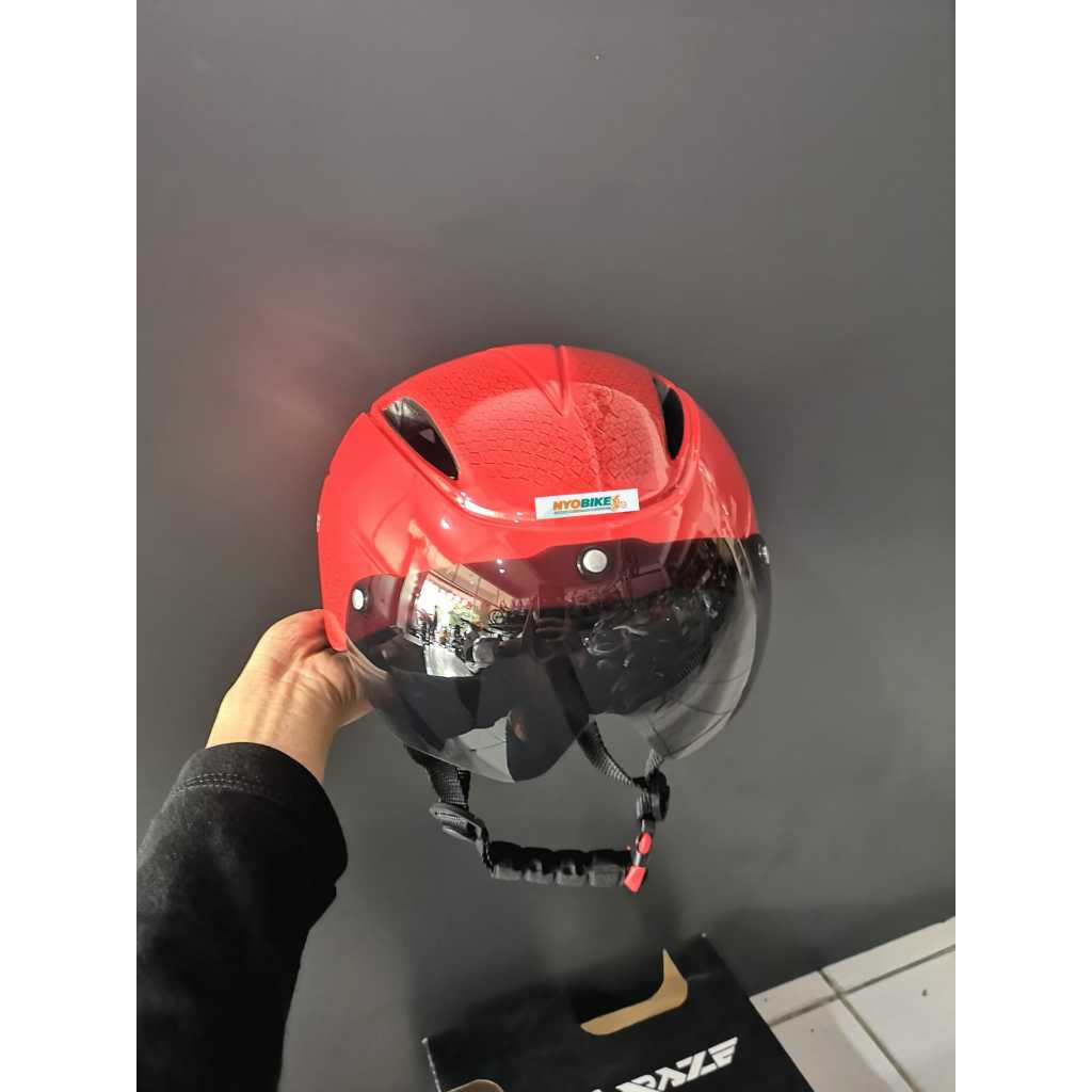 HELM SEPEDA LIPAT RAZE R59 / R18 KACAMATA MAGNETIC SAFETY ADULT SIZE M-L