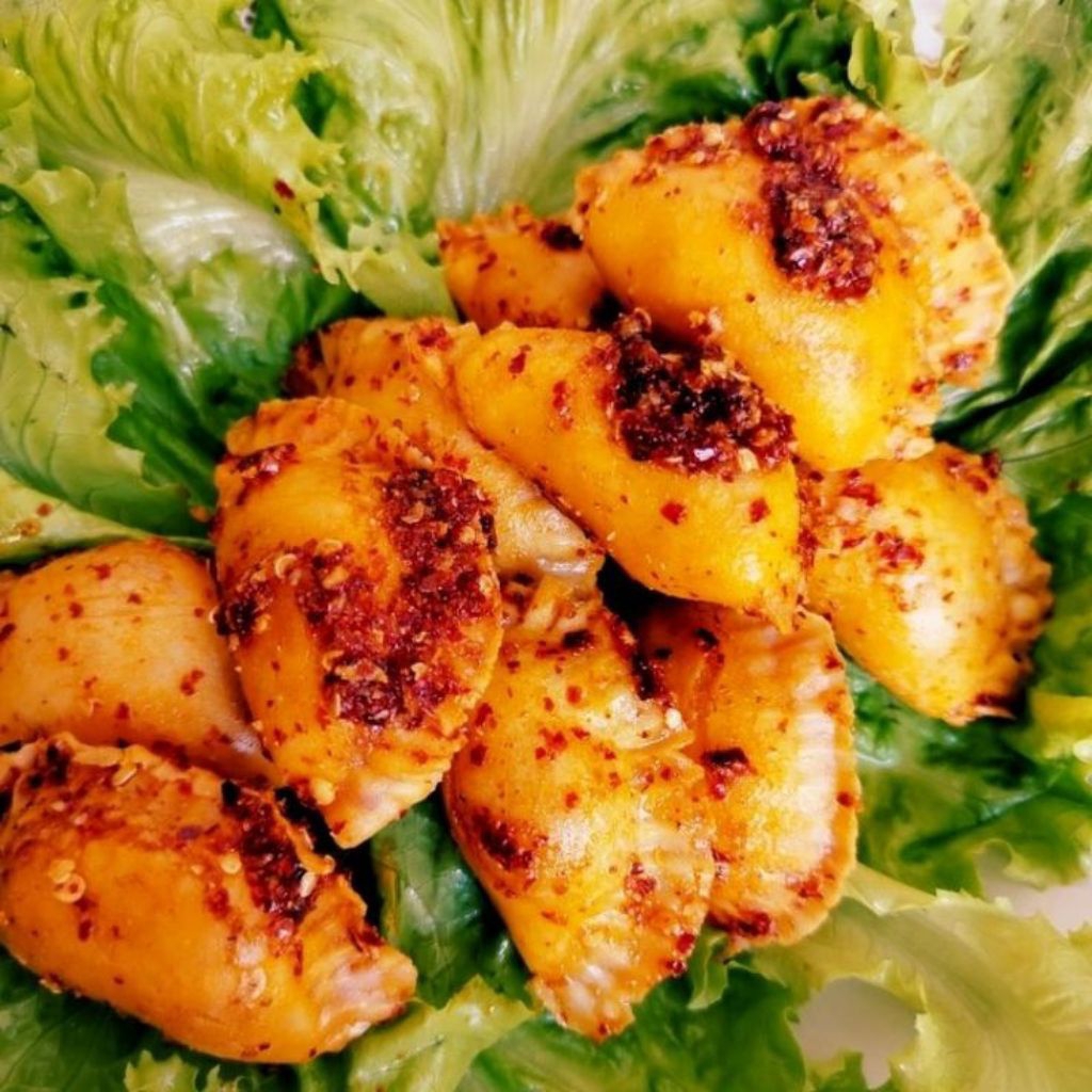 

Cireng isi ayam suwir isi 10 + bumbu + bumbu chili oil