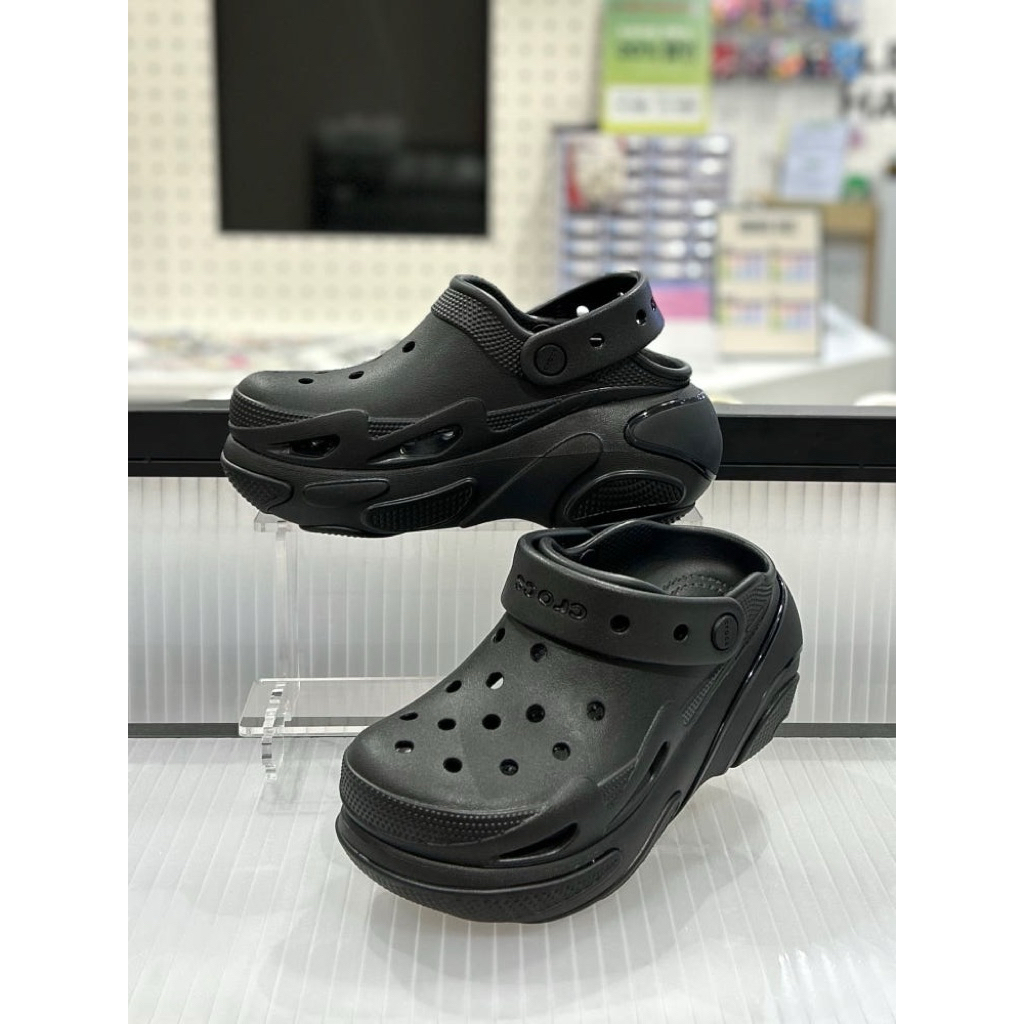 CROCS🇰🇷 Crocs Bubble Crush Clog Triple Black