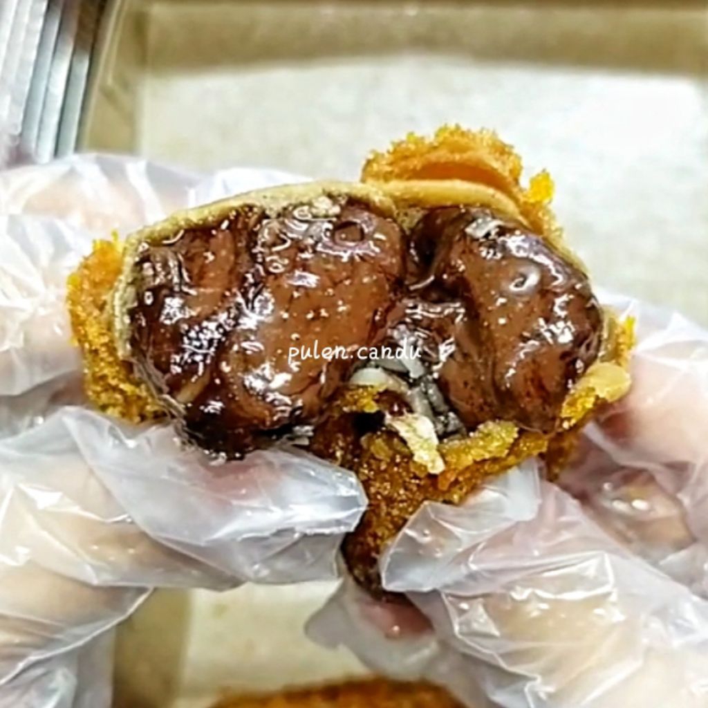 

Risol Crunchy Choco Cheese (Risol Coklat Keju) by Pulen Candu