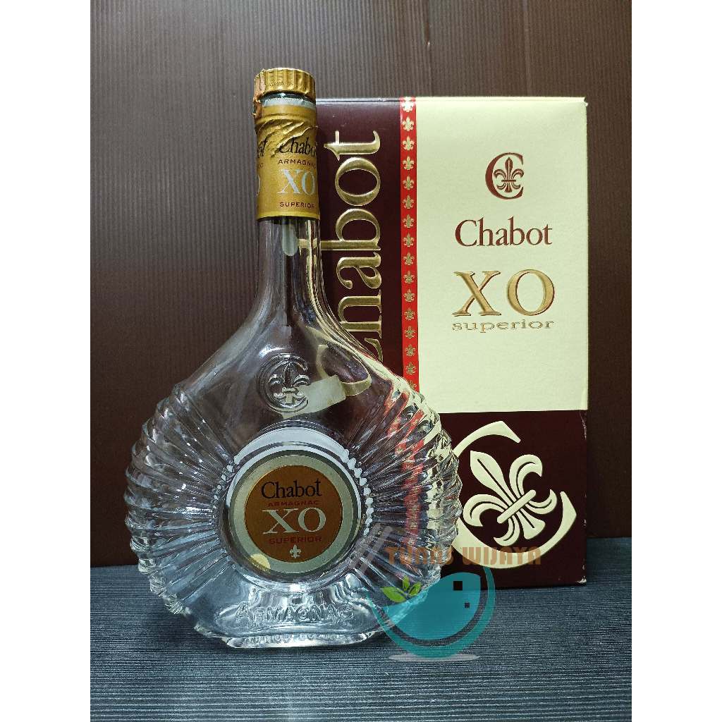 Botol bekas Chabot XO Superior 700 ML + Box
