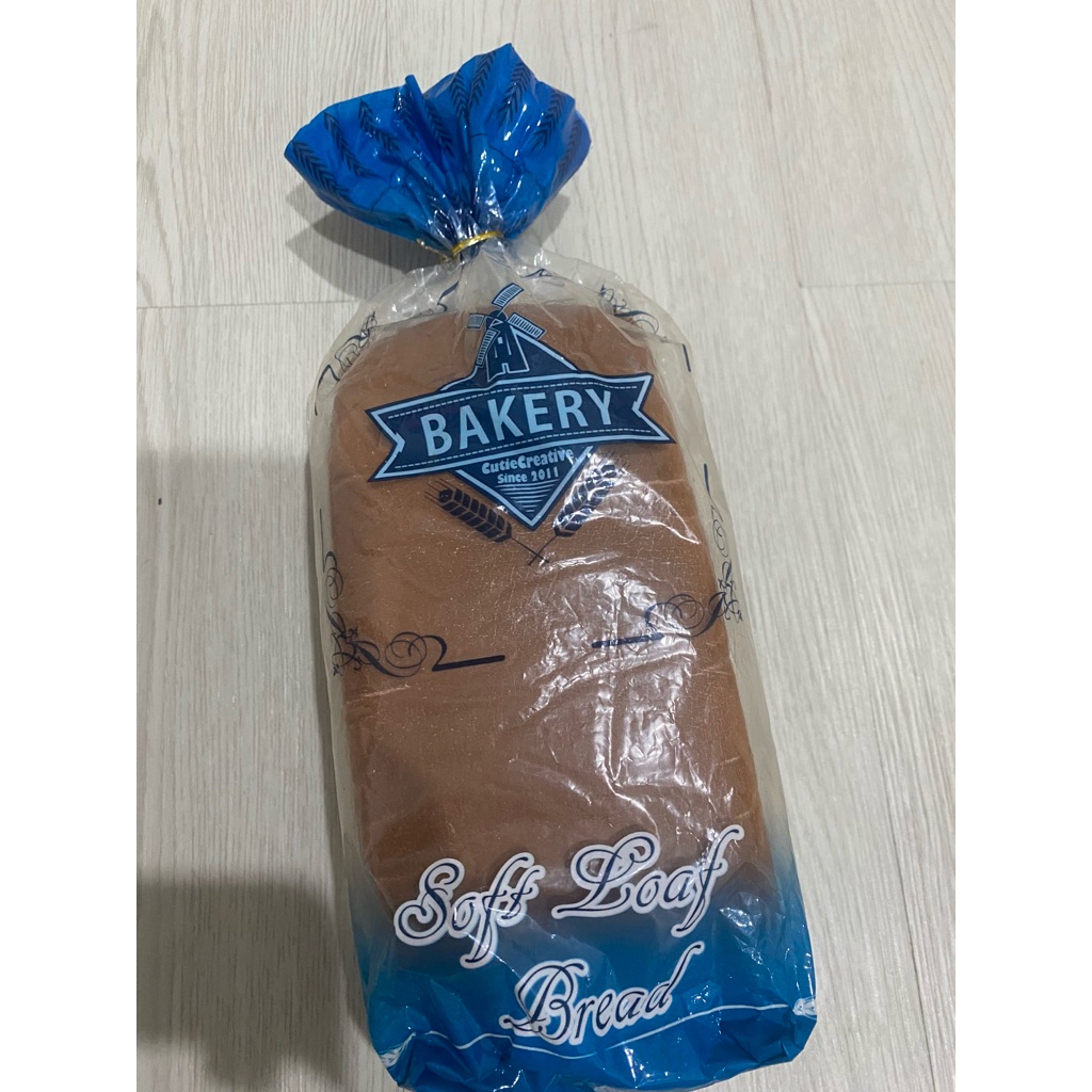 PRELOVED CUTIE CREATIVE SOFT LOAF JUMBO BREAD SQUISHY