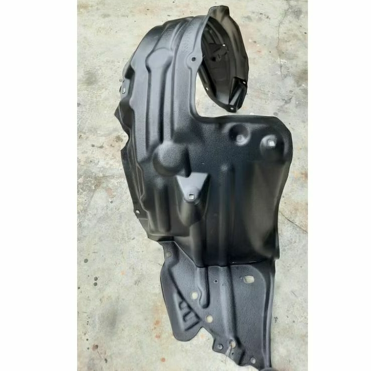 Liner Fender Spakbor Depan Innova 2008-2014