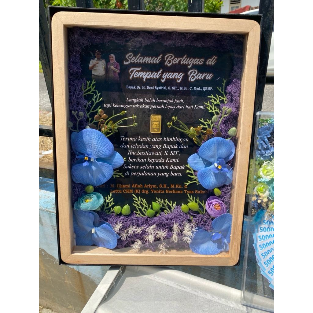 Cendramata logam mulia, hadiah perpisahan, kenang kenangan