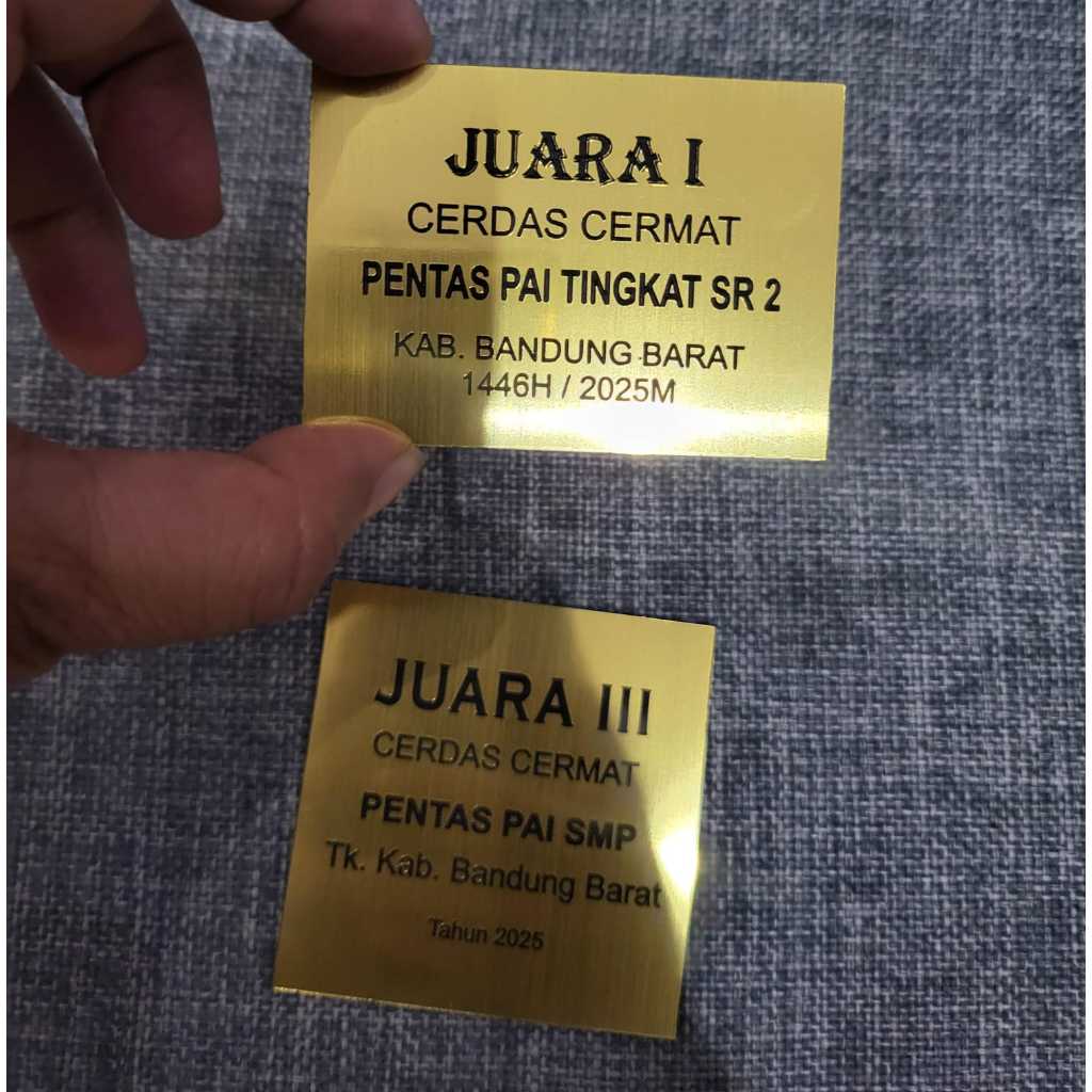 

Plat Label Gravo GOLD Custom Trophy / Piala, Gravoply bisa INSTANT