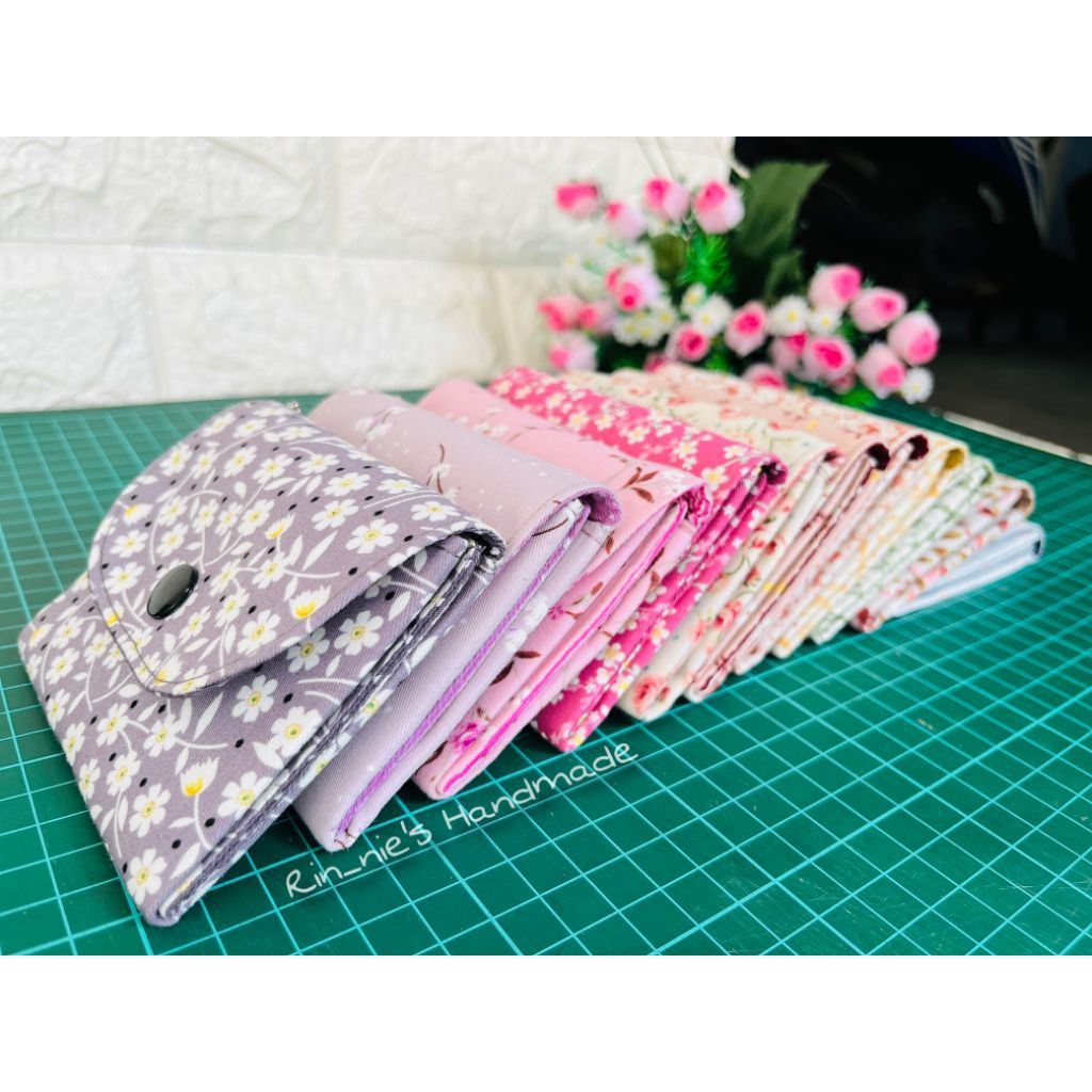 Dompet Kartu Akordion