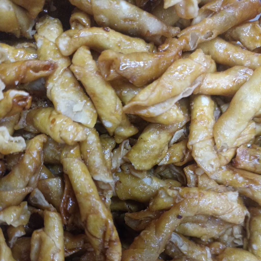 

KACANG SEMBUNYI 500G