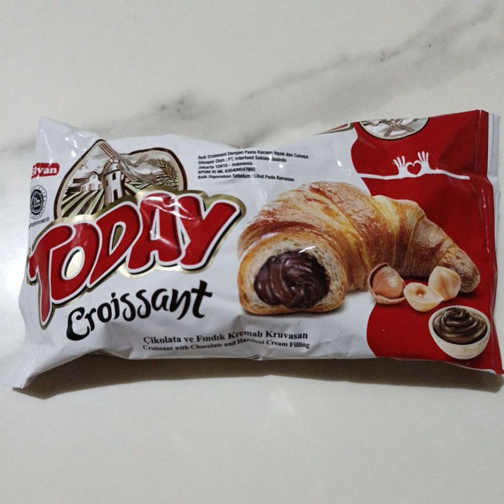 

Elvan Today Croissant import from Turkey rasa Hazelnut Cream Filling