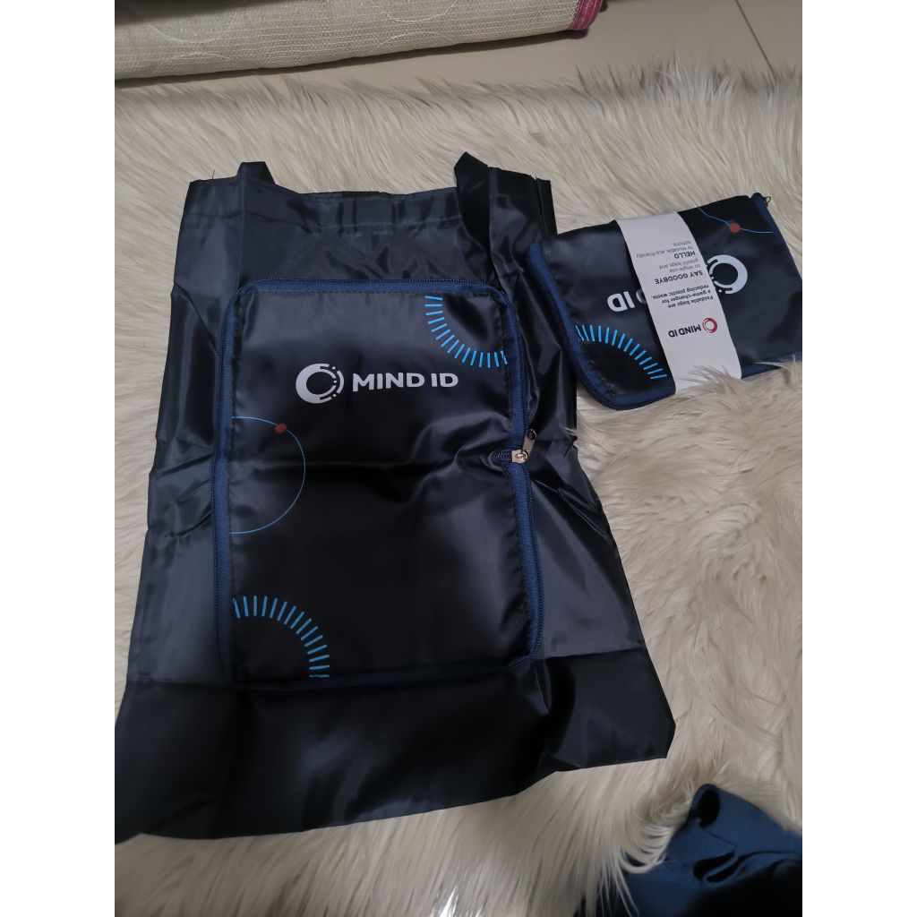 

Paper Bag bisa Dilipat 2 hanya 10 ribu