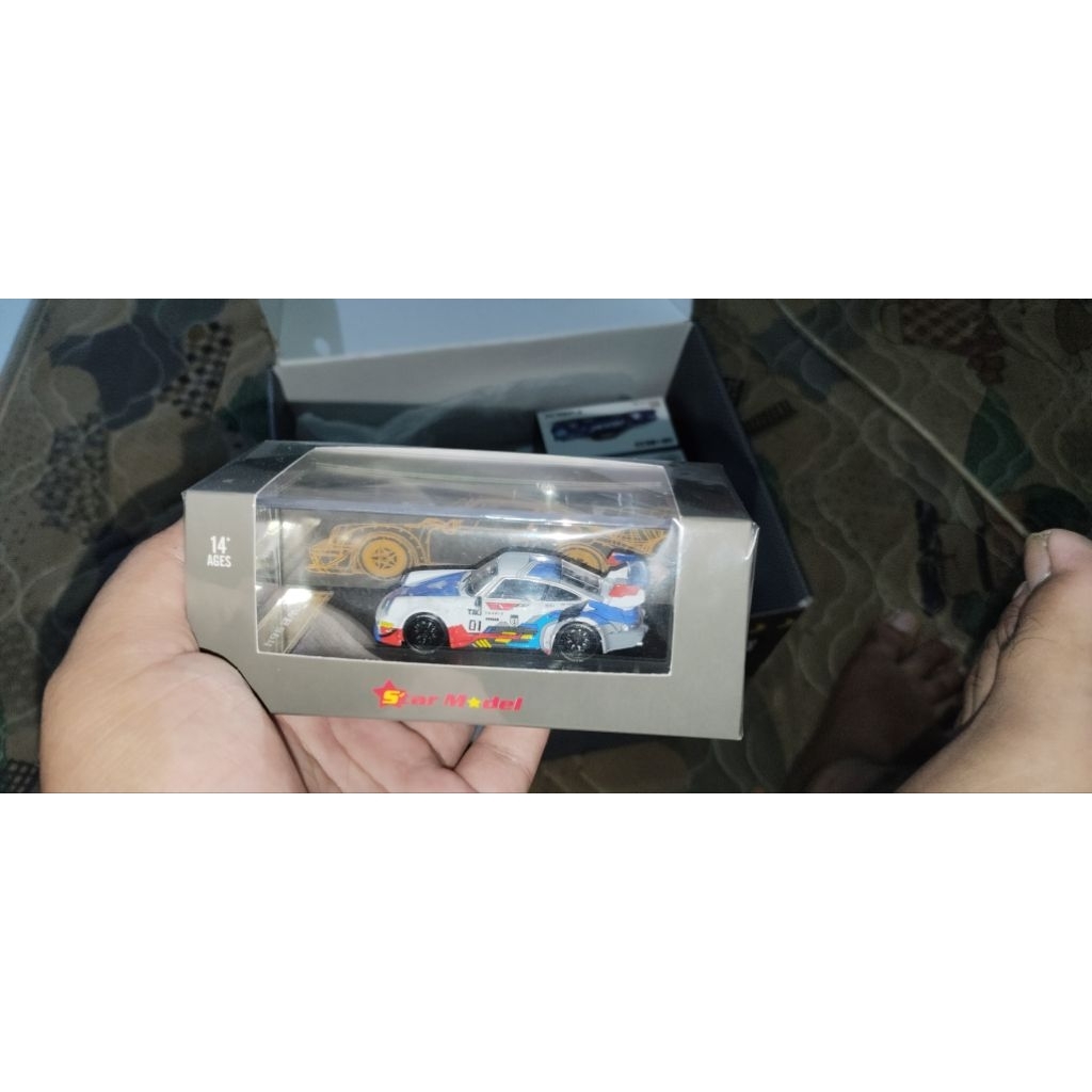 STAR MODEL PORSCHE RWB GUNDAM SEALED
