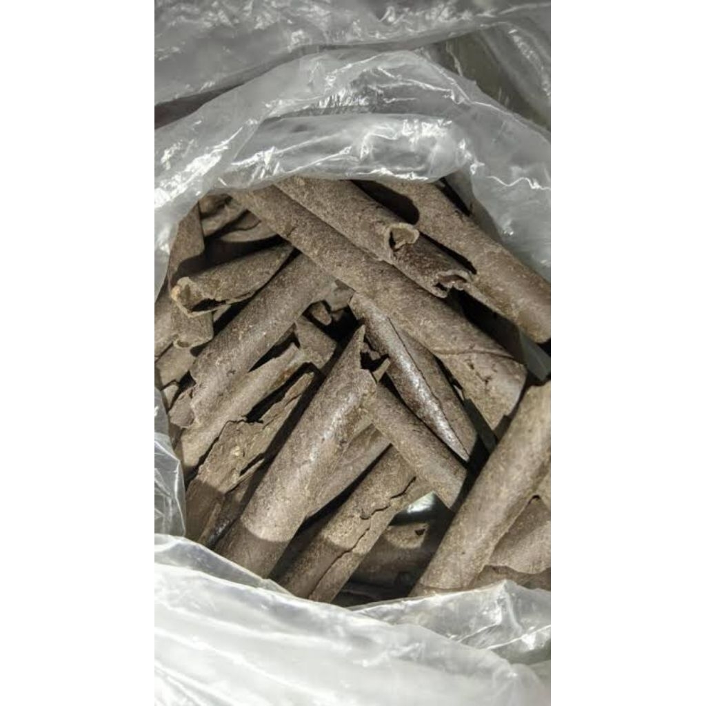 

Ampo Tanah Liat Alami berat 250g – Menghilangkan Pahit Daun Pepaya & Olahan Masakan