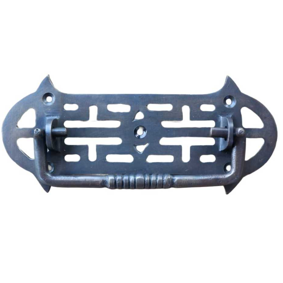 Tarikan Pintu Lemari Kuningan Antik