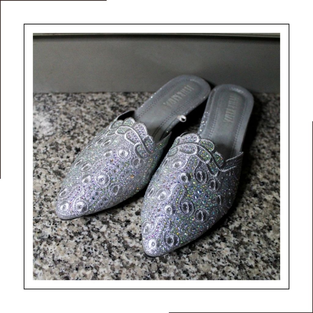 Sepatu Sendal Silver Peter Keiza