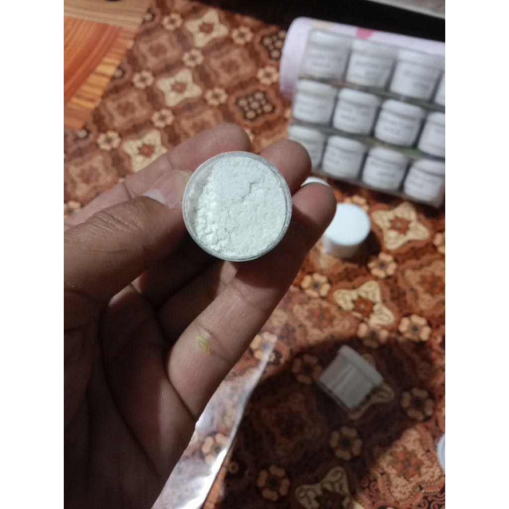 harga 1 lusin/12 pcs kemenyan.putih.kemenyan.serbuk.kemenyan.TURKI.pengharum.ruangan.aroma.terapi.