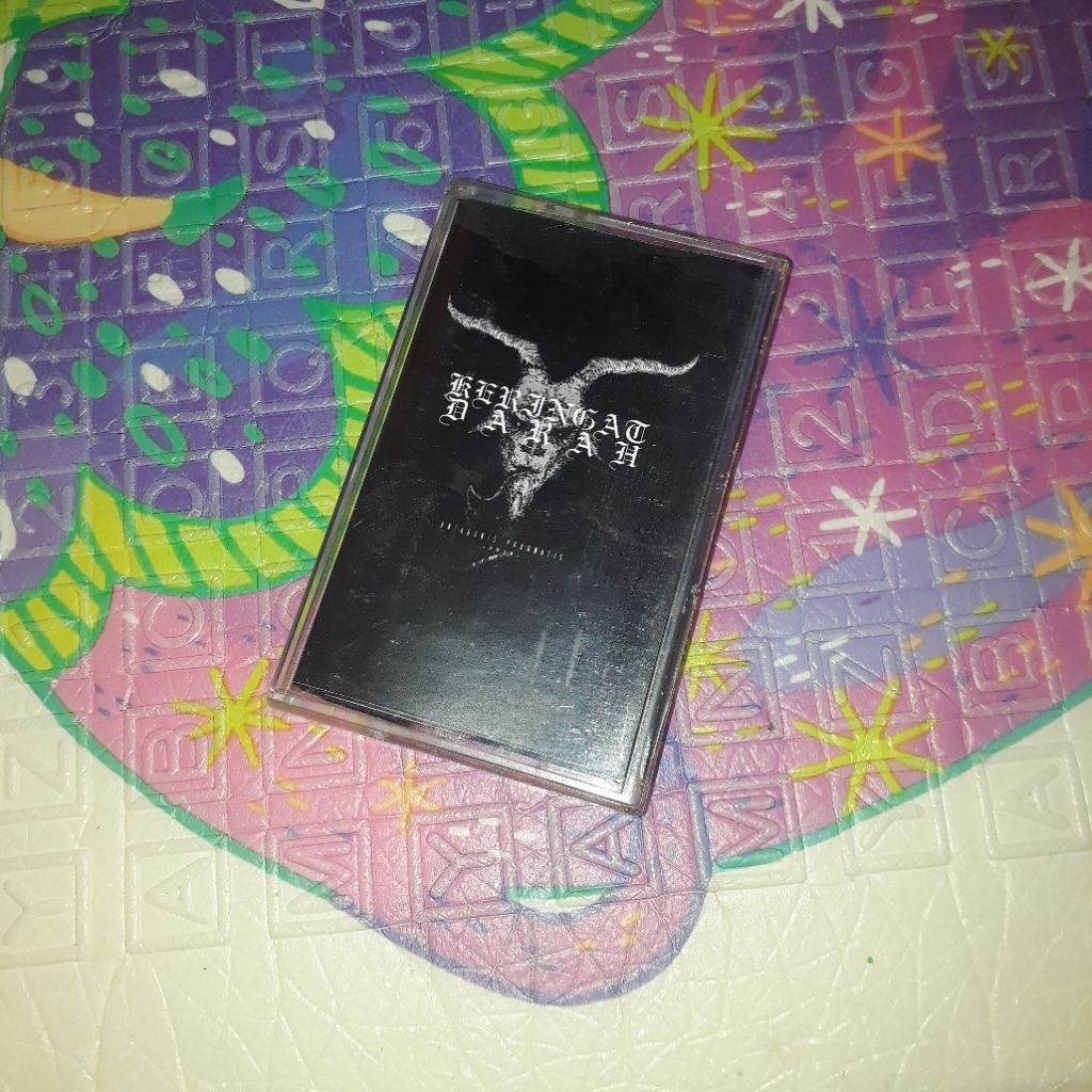Kaset KERINGAT DARAH (Black death)