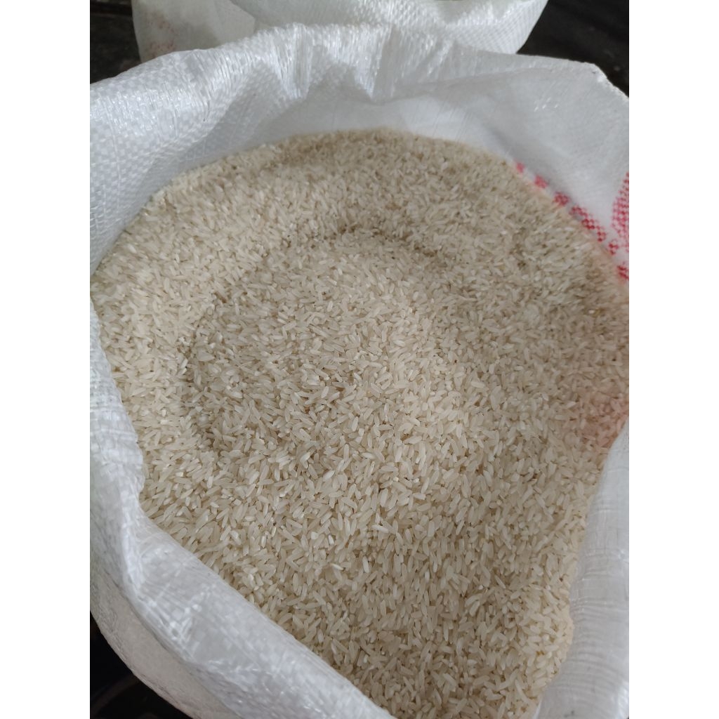 

Beras eceran Pulen 1 Kg