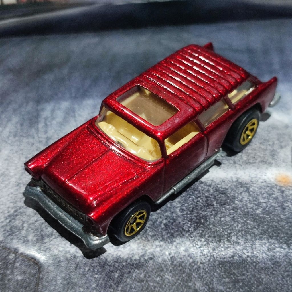 hotwheels hw chevy nomad merah tua maroon minus blue card lawas jadul retro