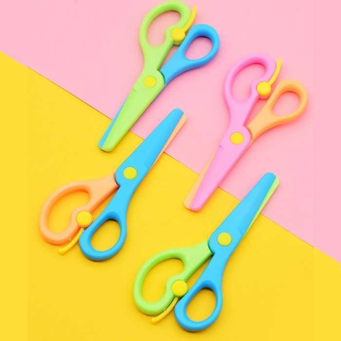 

Gunting Plastik Anak / Gunting Kertas Bahan Plastik Warna Warni / Gunting Kertas Aman untuk Anak