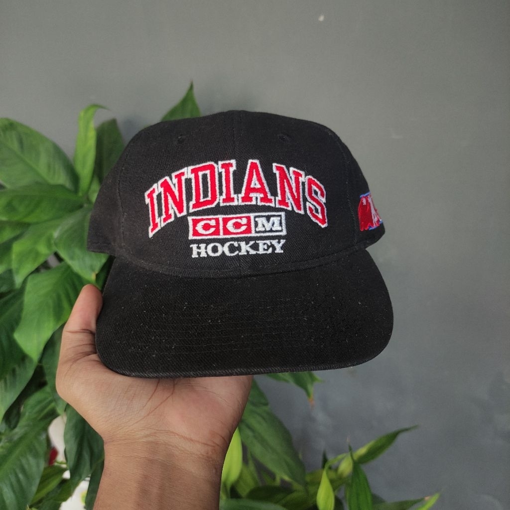 TOPI VINTAGE NHL IND1ANS CCM H0CKEY