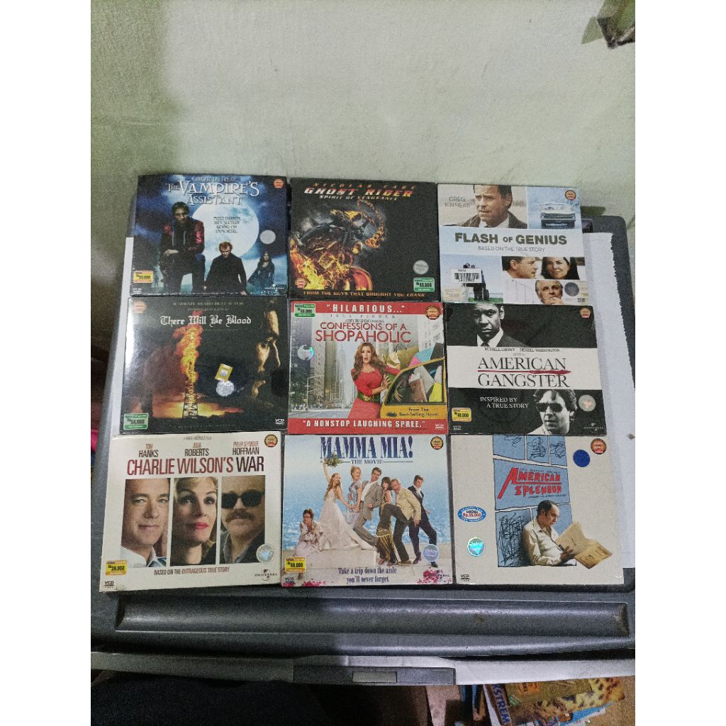 VCD original Mamamia, American splendor, leatherheads, the inventions lying, Charlie Wilson's War, O
