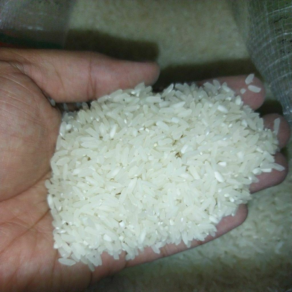 

Beras premium SAJ ngembang beukah.