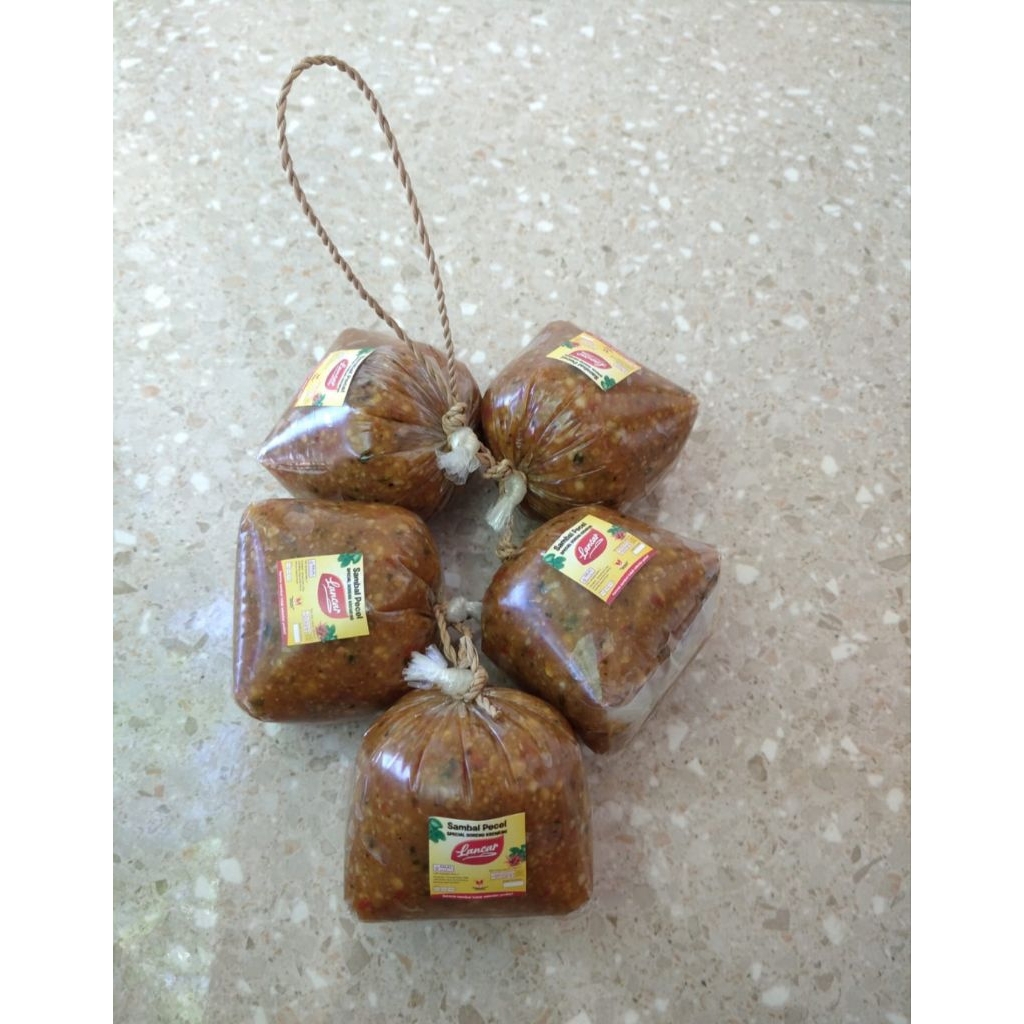 

Sambal Pecel Lancar 500 gram kemasan kuncir khas Blitar dan pack plastik isi 5x@100gram kuncit sambel