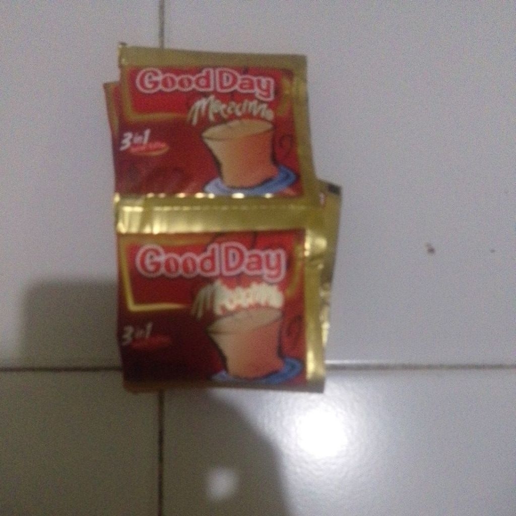 

Kopi good day moccacino 1 renceng/10pcs