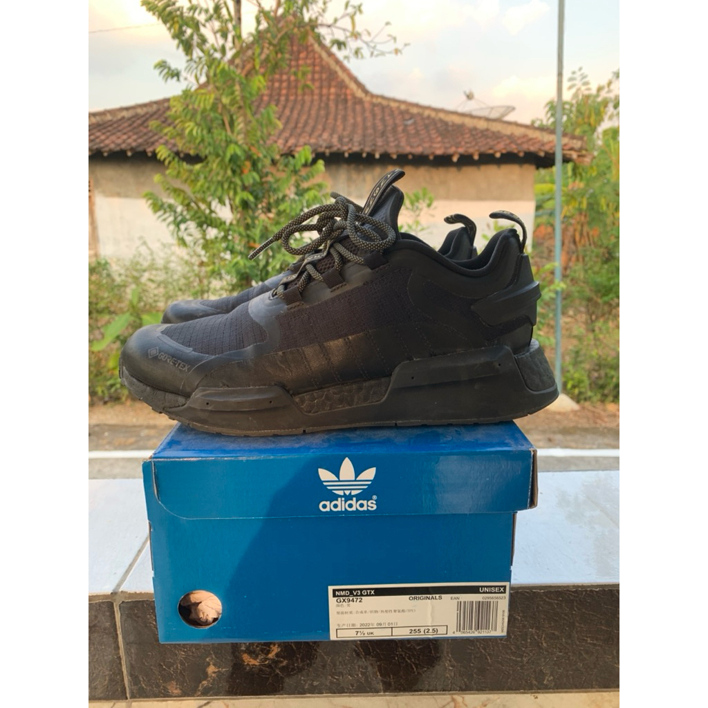 Adidas NMD V3 Goretex black