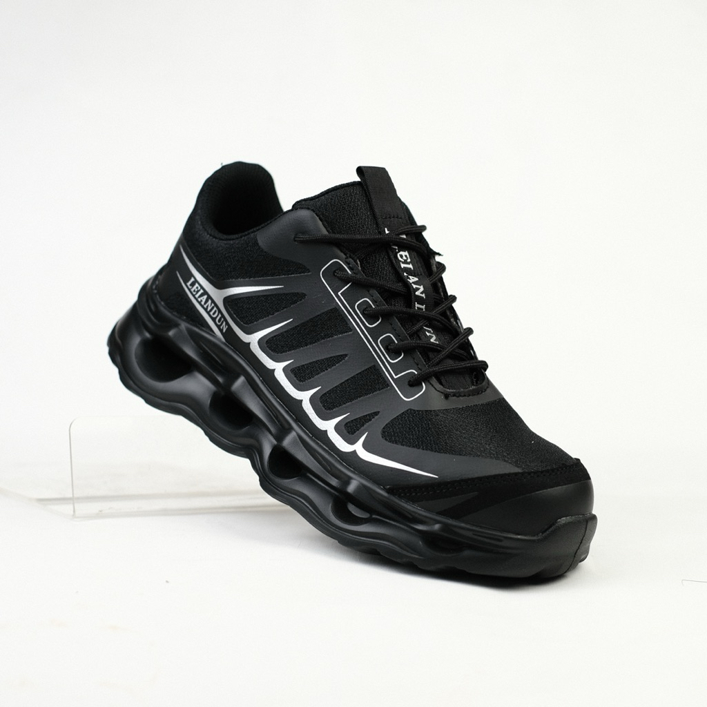 Sepatu Outdoor /Safety Shoes Leiandun Black Silver Rubber Sol