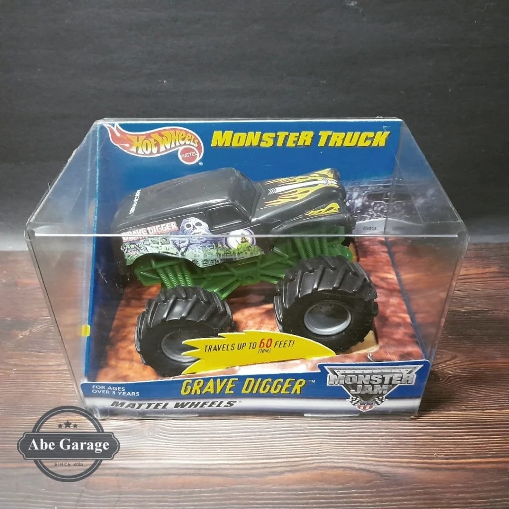 Hot Wheels Grave Digger Monster Jam Vintage 1999 scale 1:43